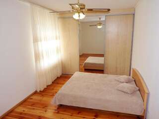 Загородные дома Cottage V Sosnah Гродно Дом с 5 спальнями-14